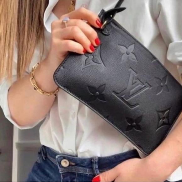 LOUIS VUITTON Neverfull MM/GM Black Empreinte pouch/pochette wrist clutch - Picture 6 of 7